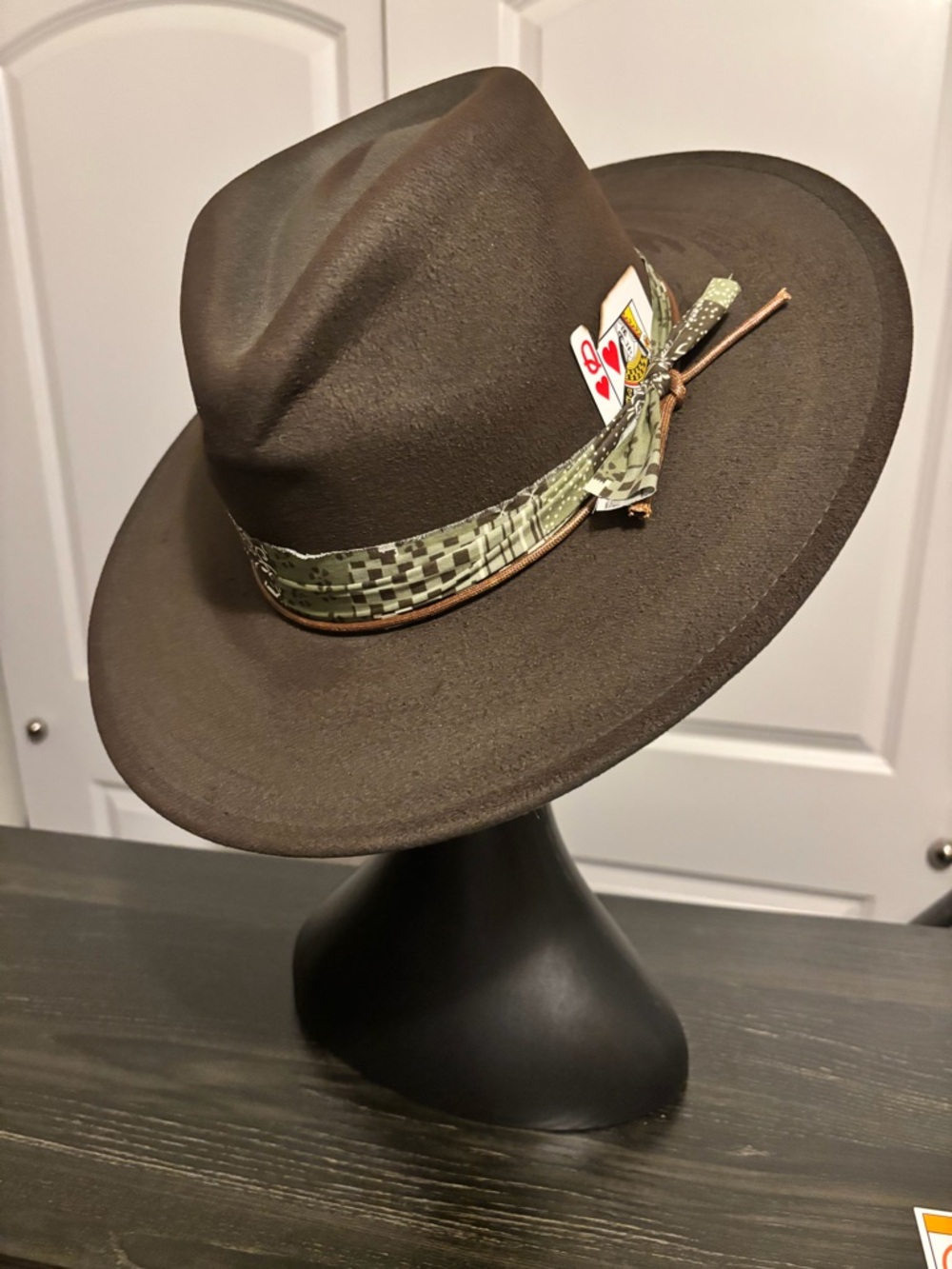 Men's Brown Felt Fedora Hat with Patterned Band
